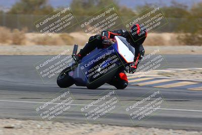 media/Mar-13-2022-SoCal Trackdays (Sun) [[112cf61d7e]]/Turn 2 (130pm)/